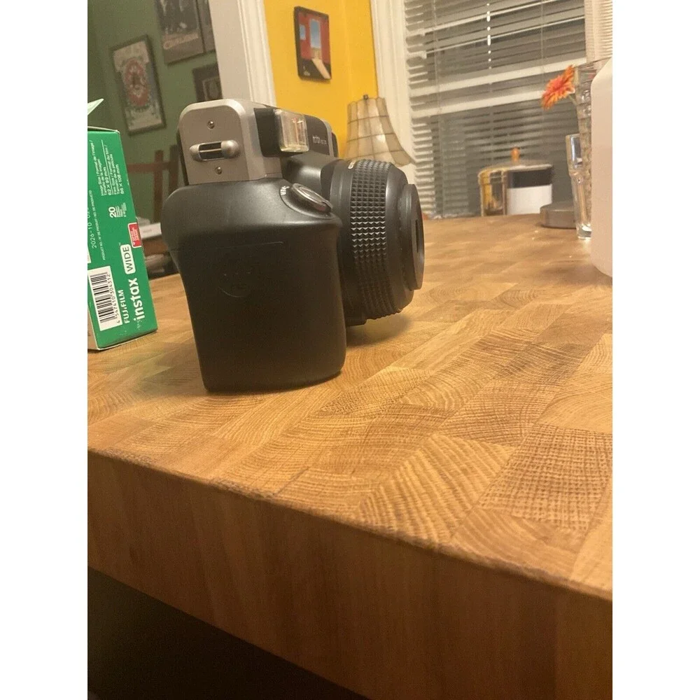 Fujifilm Instax Wide 300 Instant Film Camera Black/Silver PerfectCondition +Film